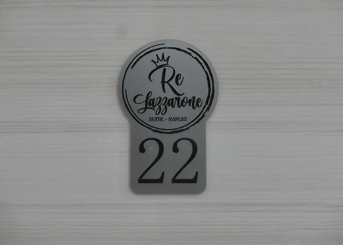 Re Lazzarone Suite